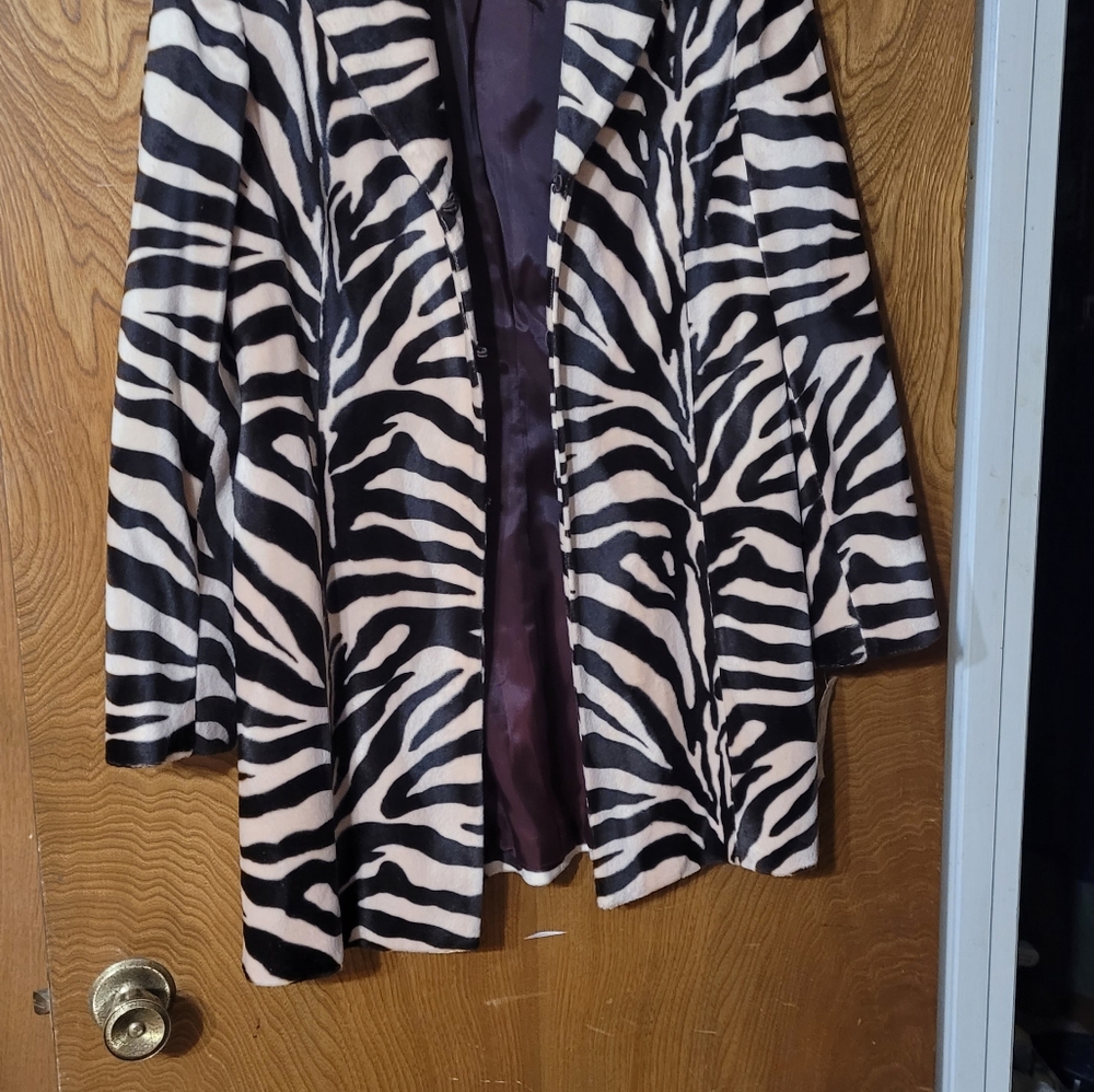 JADE Zebra long jacket